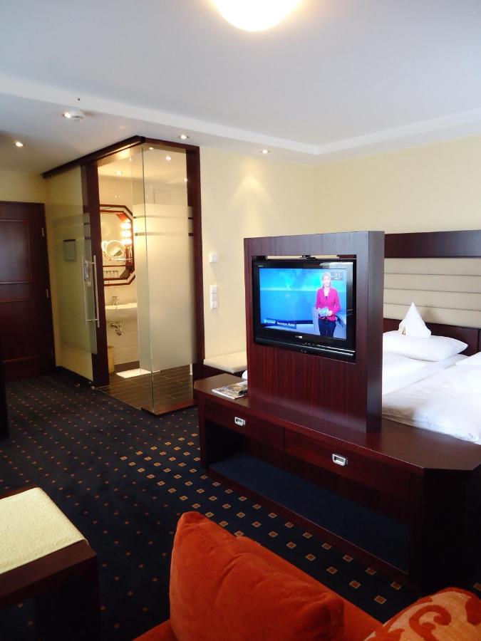 Akzent Hotel Loewen Langenargen Oda fotoğraf