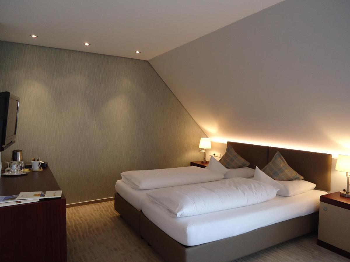 Akzent Hotel Loewen Langenargen Oda fotoğraf